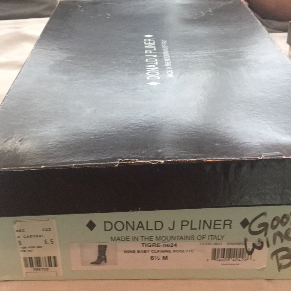 Donald J Pliner Leather Boots, Style: Tigre-0624, Wine Baby CLF/Wine Rosette